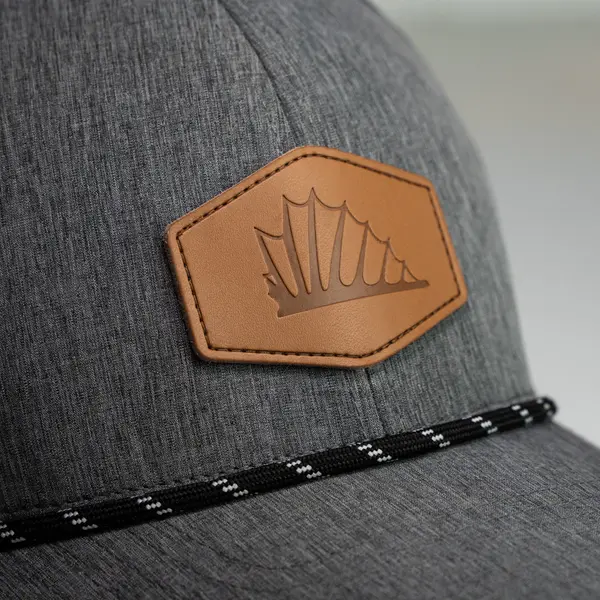 Fin Up Storm Trucker