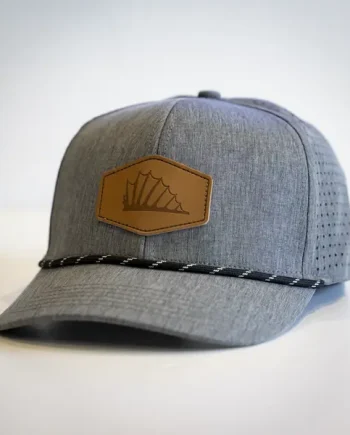 Fin Up Storm Trucker