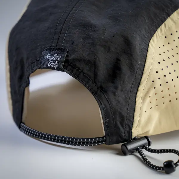 Tide Runner Tech Cap